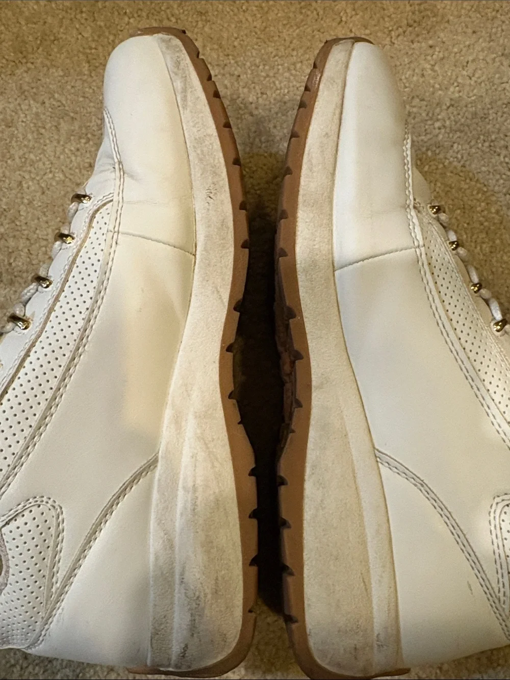 Lugz Men’s White Lace-Up Sneakers with Brown Sole-Size 8.5